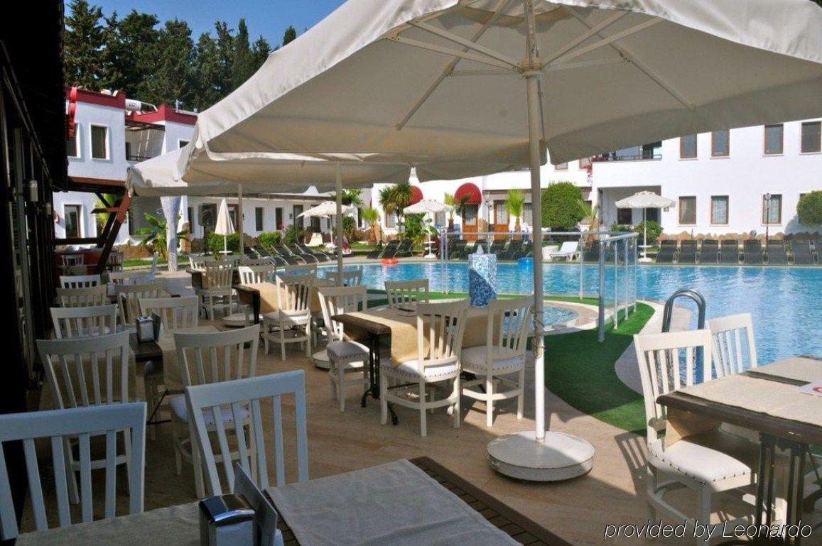 Club Cherry Hotel & Family Suites Turgutreis Facilities photo