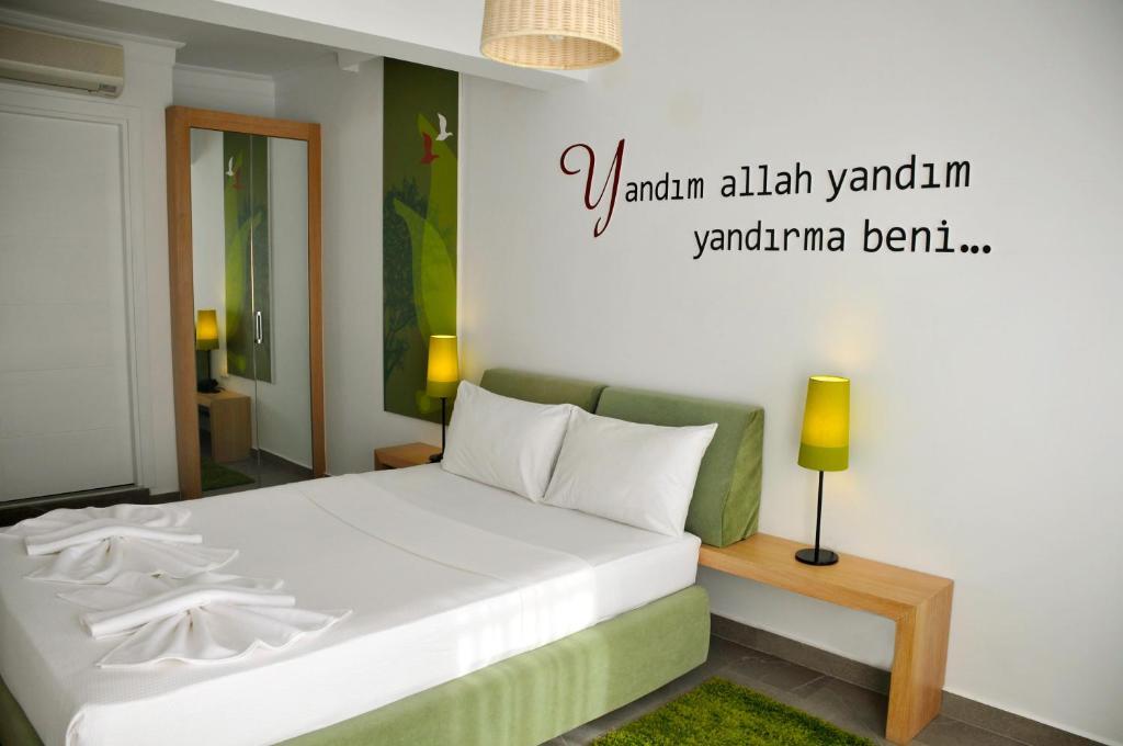 Club Cherry Hotel & Family Suites Turgutreis Room photo